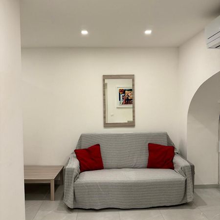 Re House Suite & Deluxe Apartament Ascoli Piceno Bagian luar foto