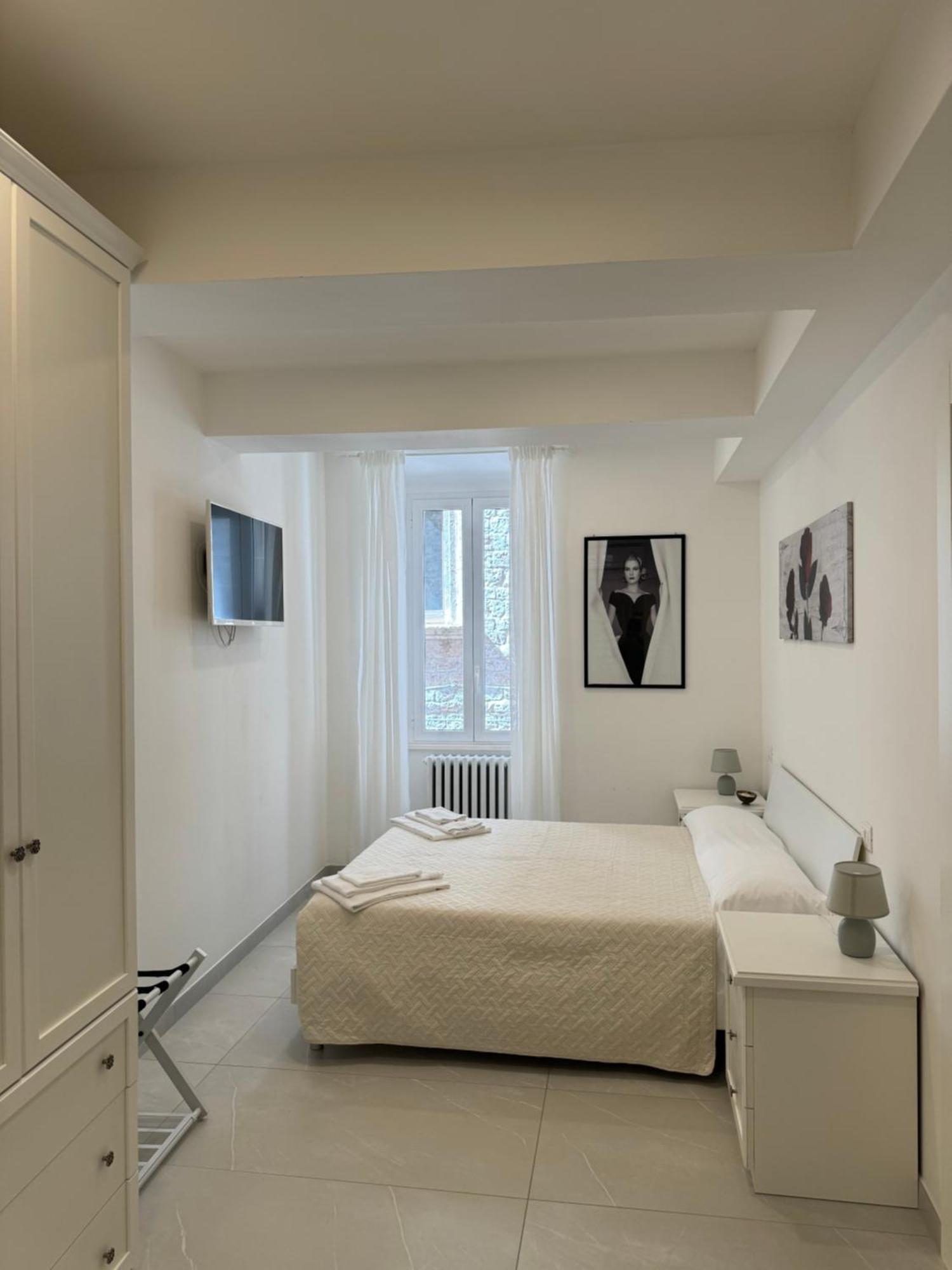Re House Suite & Deluxe Apartament Ascoli Piceno Bagian luar foto